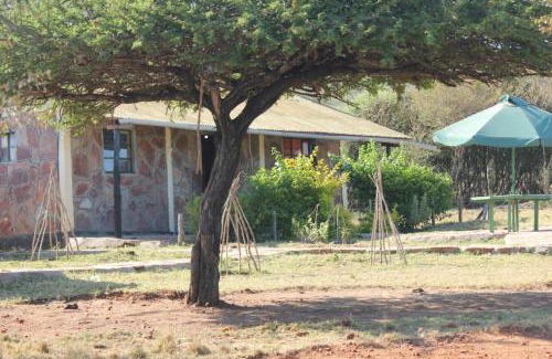 Narok Bed & Breakfast | emayian geust house