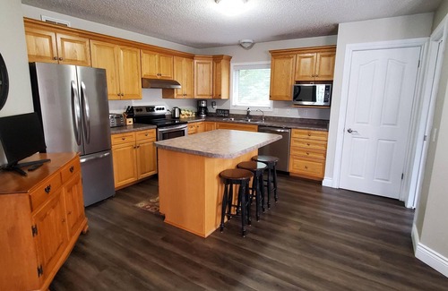 Haliburton Cottage | Embark on a Five-Lake Chain Adventure