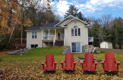 Haliburton Cottage | Embark on a Five-Lake Chain Adventure
