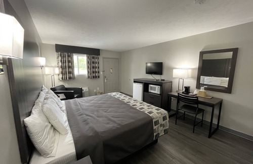 Hohenwald Hotel | Embassy Inn
