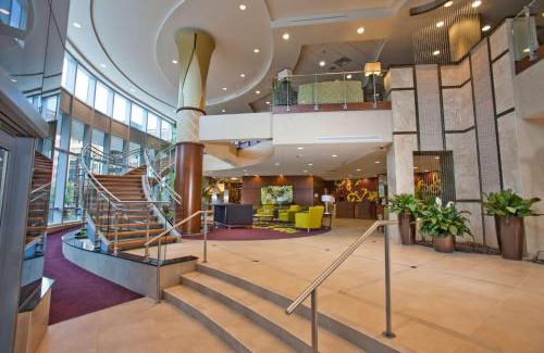 Downtown Buffalo Hotel | Embassy Suites Buffalo