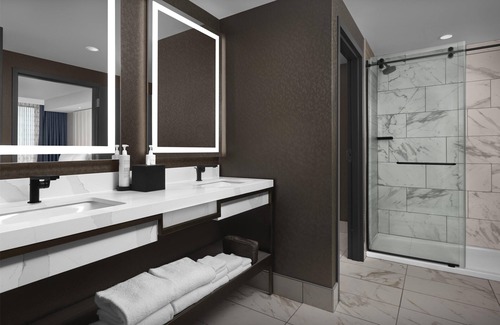 Pigeon Forge Resort | Embassy Suites By Hilton Pigeon Forge Resort