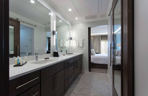 Grand Rapids Hotel | Embassy Suites by Hilton Grand Rapids Downtown,MI