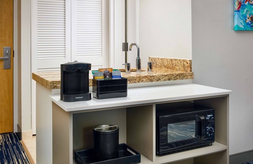 West Palm Beach Hotel | Embassy Suites by Hilton West Palm Beach Central