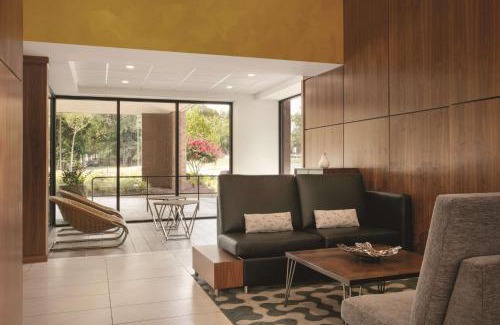 Richmond Hotel | Embassy Suites by Hilton Richmond