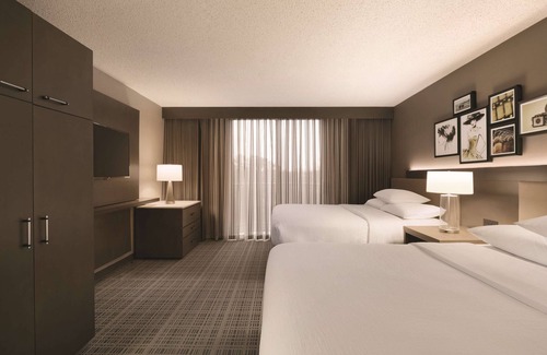 Richmond Hotel | Embassy Suites by Hilton Richmond