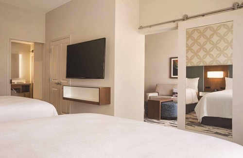 McAllen Hotel | Embassy Suites by Hilton McAllen Convention Center