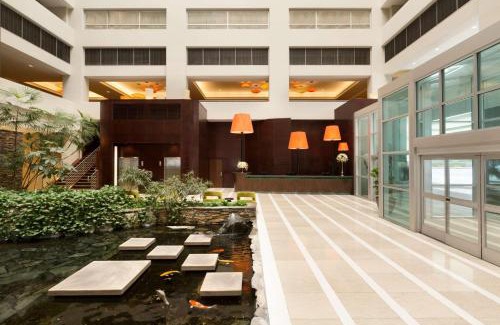 Downtown Hotel | Embassy Suites Los Angeles Glendale