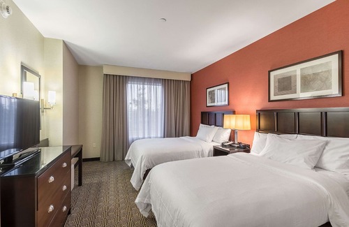 Elizabeth Hotel | Embassy Suites Newark Airport