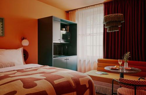 Abingdon Hotel | Ember Locke Kensington