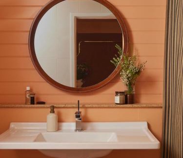 Abingdon Hotel | Ember Locke Kensington