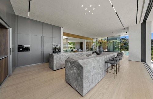 The Bird Streets Villa | Embodies Elegance, Sophistication, and Advanced Technology