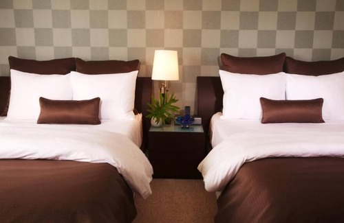 Ludlam House | Embrace Miami's Finest Accommodations! 4 Spacious Rooms w/ Balcony and Kitchen