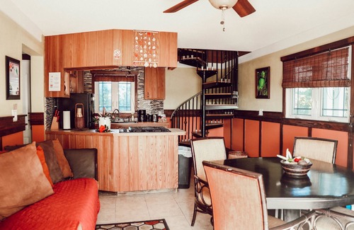 Staniel Cay Hotel | EMBRACE Resort