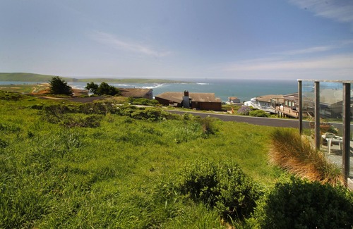 Dillon Beach House | Embrace Serenity Single-Level with Mesmerizing Ocean Views