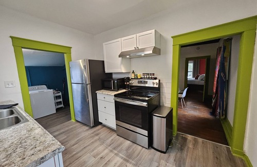 North Central Columbia House | Embrace vibrant, eclectic charm in our 1905 Columbia downtown home.