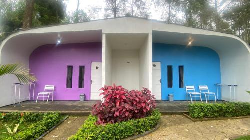 Hargomulyo Cabin | Embun Lawu Glamping dan Cottage