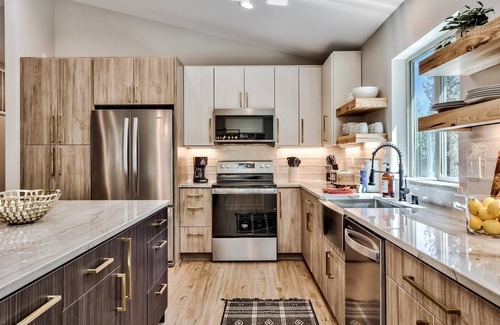 Y Area House | Emerald Bay Cabins at Tahoe #B Brand New Mountain Modern Home