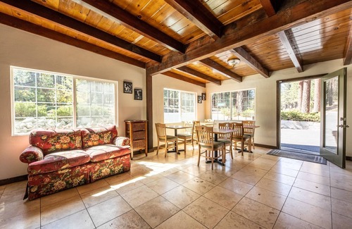 Tahoe Island Cabin | Emerald Bay Lodge
