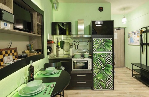Thessaloniki City Centre Apartment | Emerald central luxury mini suite