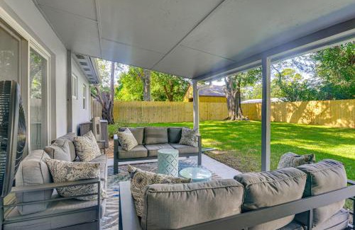 Mary Esther House | Emerald Coast Home Outdoor Entertainment Area!