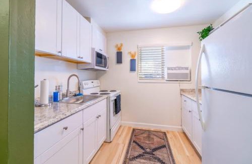 West University House | Emerald Escape - UNR & Pet Friendly