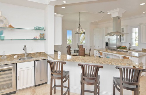 Rokers Point House | Emerald Escape Vacation Home