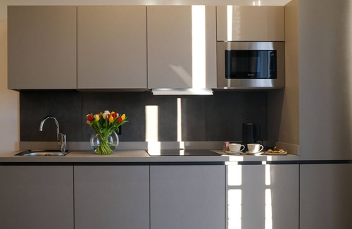 Caldiero Apartment | Emerald Green Residence