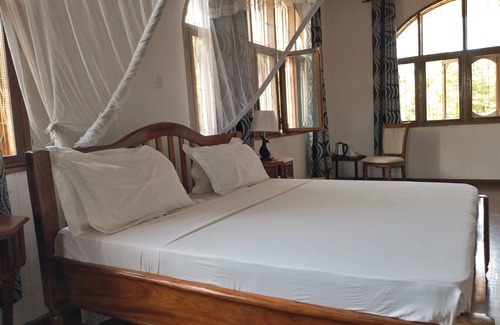 Kunduchi House | Emerald House