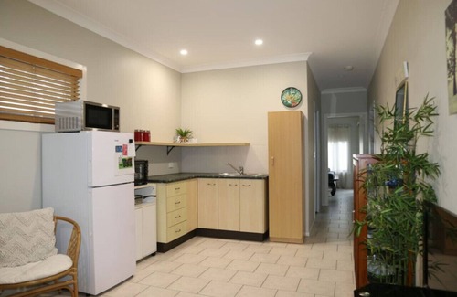 Emerald Beach Apartment | Emerald Hub unit 2