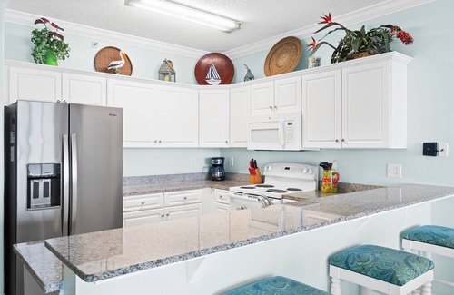 West Panama City Beach Condo | Emerald Isle Beach Resort by Panhandle Getaways