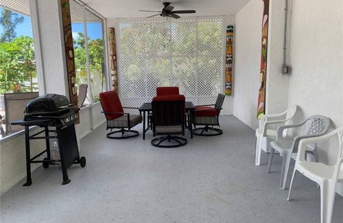 Big Coppitt Key House | EMERALD ISLE in Big Coppitt Key