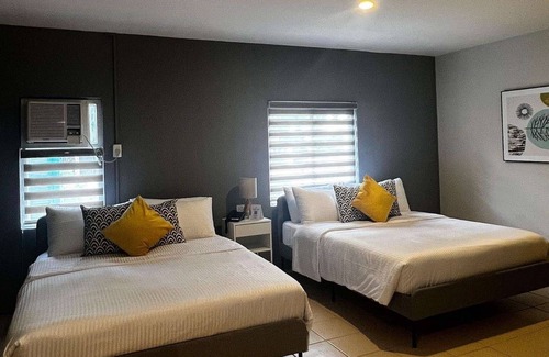 Morong Hotel | Emerald Manor Hotel