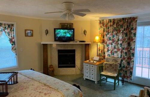 Fairview Park Bed & Breakfast | Emerald Necklace Inn Bed and Breakfast