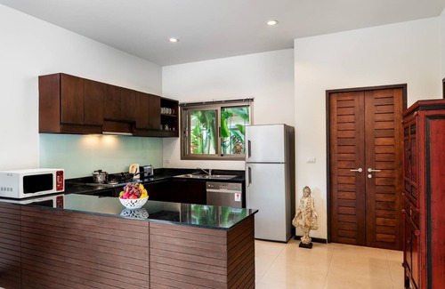 Rawai House | Emerald Pool Villa