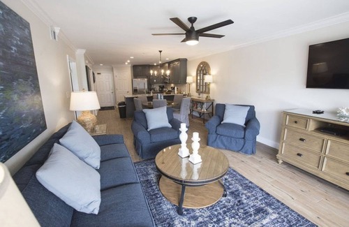 Miramar Beach Condo | “Emerald SeaZ” – 2BR with Gulf Views, Beach Service & Pup-Friendly!
