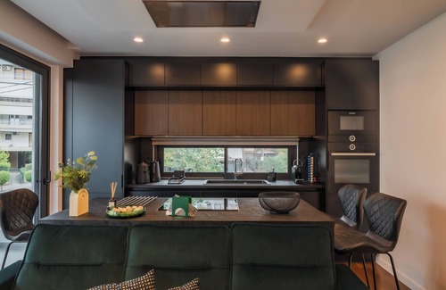 Varkiza Apartment | Emerald Stone Apartment Varkiza "The Essence of Elegance"