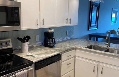 Bel Air Condo | Emerald Surf on the beach