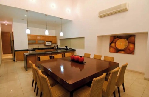 La Punta Apartment | Emerald Villa. Luxury beach house in Manzanillo