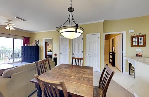 Frangista Beach Apartment | Emerald Waters #307
