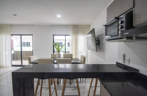 Villa Marina Condo | Emerald Waves in Marina Cerritos