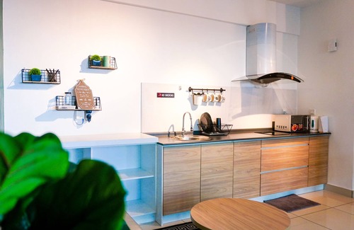 Bandar Baru Bangi Apartment | Emereen Guesthouse @ Evo Bangi
