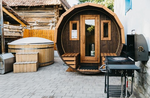 Siclod House | Emese Guesthause