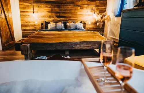 Siclod House | Emese Guesthause