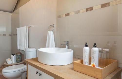 Maruleng Cabin | Emhosheni River Lodge