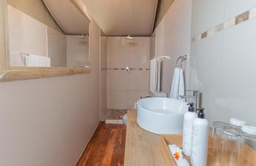 Maruleng Cabin | Emhosheni River Lodge