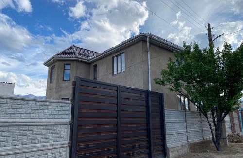Kochkor Bed & Breakfast | Emil Guest House
