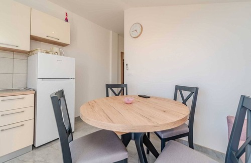 Zaton Apartment | Emila's Apartment- Pink