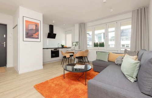 Centrum Apartment | #Emilii Plater 47 | Cozy Apartment | Next to PKiN