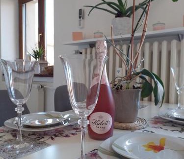 Juh Apartment | Emily Apartment